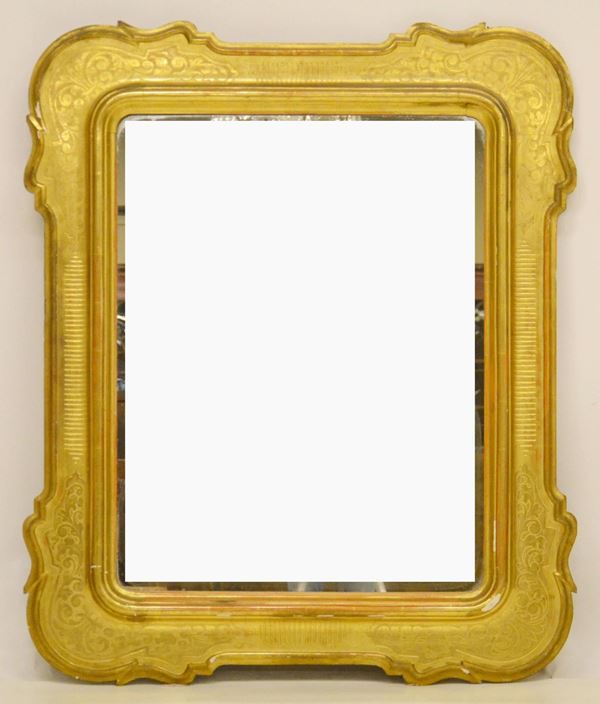 Specchiera, sec. XIX, entro cornice in legno sagomato,  - Asta GIOIELLI, ARREDI D'ANTIQUARIATO, DIPINTI E SCULTURE - Poggio Bracciolini Casa d'Aste