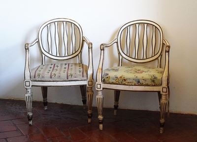 Due Poltroncine, Sec. XVIII, in Legno Laccato,