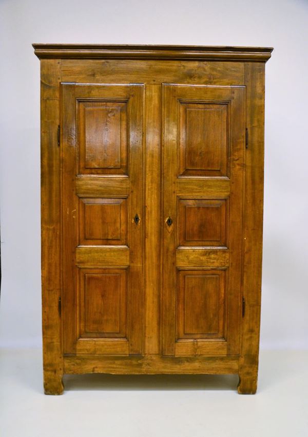 Armadio, inizi sec. XX,  - Asta GIOIELLI, ARREDI D'ANTIQUARIATO, DIPINTI E SCULTURE - Poggio Bracciolini Casa d'Aste