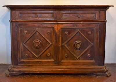 Credenza, in Stile Rinascimento,