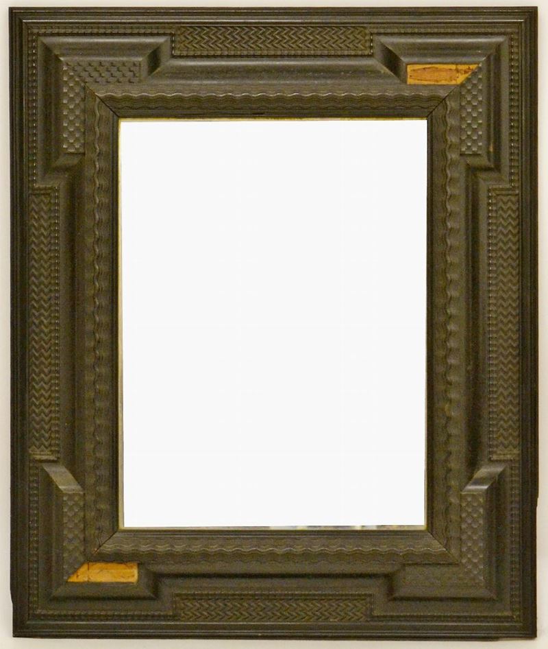 Cornice Guilloche, Sec. XX, in Legno