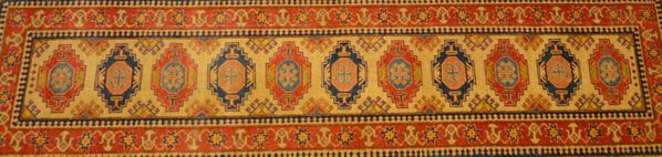 Tappeto galleria, KazaK,  - Asta GIOIELLI, ARREDI D'ANTIQUARIATO, DIPINTI E SCULTURE - Poggio Bracciolini Casa d'Aste