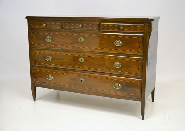 Cassettone, Luigi XVI, in noce filettato,  - Asta GIOIELLI, ARREDI D'ANTIQUARIATO, DIPINTI E SCULTURE - Poggio Bracciolini Casa d'Aste