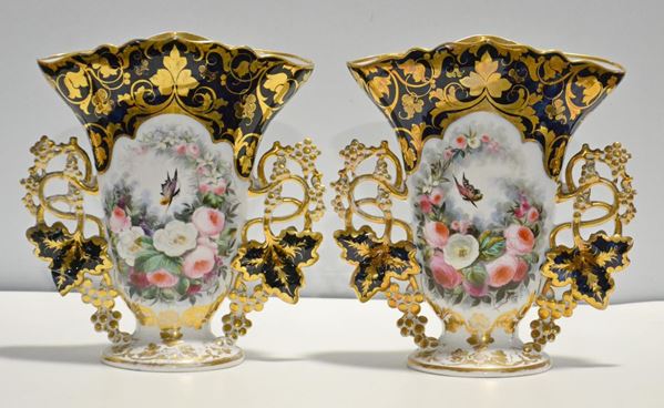 Due vasi, Francia, sec. XIX, in ceramica