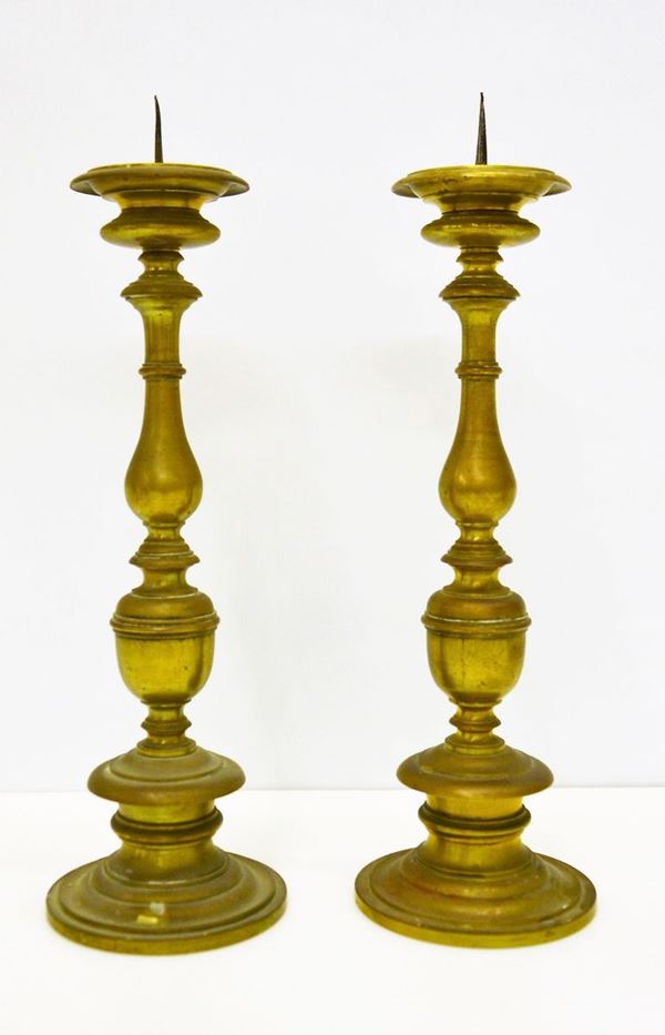 Coppia di portaceri, sec. XVII,  - Asta GIOIELLI, ARREDI D'ANTIQUARIATO, DIPINTI E SCULTURE - Poggio Bracciolini Casa d'Aste