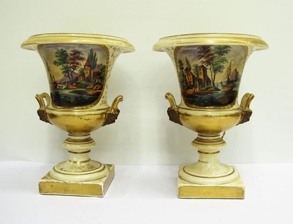 Coppia di grandi vasi sec. XIX,