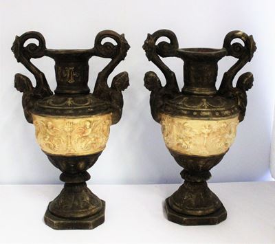Coppia di Vasi, Sec. XX, in Ceramica,