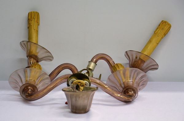 Due appliques, inizi sec. XX,  - Asta GIOIELLI, BENI D'ANTIQUARIATO E DIPINTI DAL XVII AL XX SECOLO - Poggio Bracciolini Casa d'Aste