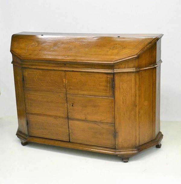 Credenza, Lombardia, sec. XVIII,&nbsp;&nbsp;&nbsp;&nbsp;&nbsp;&nbsp;&nbsp;&nbsp;&nbsp;&nbsp;&nbsp;&nbsp;&nbsp;&nbsp;&nbsp;&nbsp;&nbsp;&nbsp;&nbsp;&nbsp;&nbsp;&nbsp;&nbsp;&nbsp;&nbsp;&nbsp;&nbsp;&nbsp;&nbsp;&nbsp;&nbsp;&nbsp;&nbsp;&nbsp;&nbsp;&nbsp;&nbsp;&nbsp;&nbsp;&nbsp;&nbsp;&nbsp;