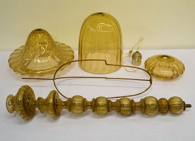 Lampadario, Sec. XX, in Vetro
