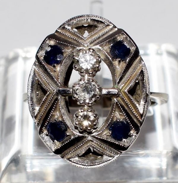 ANELLO IN ORO BIANCO , DIAMANTI E ZAFFIRI