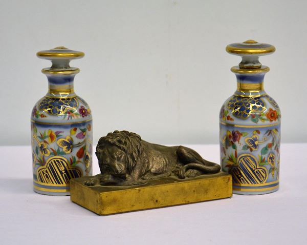 Due vasetti, inizi sec. XX,  - Asta GIOIELLI, ARGENTI, DIPINTI E ARREDI D'ANTIQUARIATO - Poggio Bracciolini Casa d'Aste