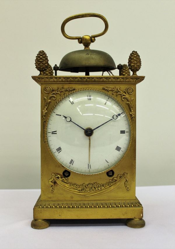 Ufficialina, sec. XIX, in bronzo dorato,&nbsp;&nbsp;&nbsp;&nbsp;&nbsp;&nbsp;&nbsp;&nbsp;&nbsp;&nbsp;&nbsp;&nbsp;&nbsp;&nbsp;&nbsp;&nbsp;&nbsp;&nbsp;&nbsp;&nbsp;&nbsp;&nbsp;&nbsp;&nbsp;&nbsp;&nbsp;&nbsp;&nbsp;&nbsp;&nbsp;&nbsp;&nbsp;&nbsp;&nbsp;