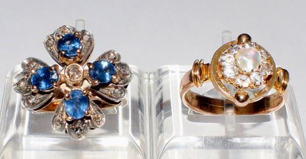 ANELLO IN ORO GIALLO A BASSO TITOLO,