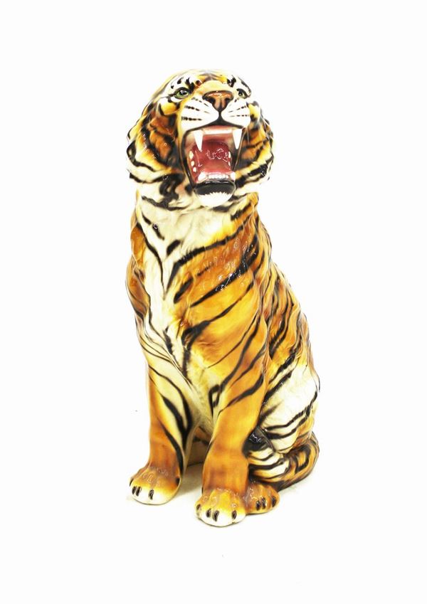 Tigre, sec. XX, in ceramica&nbsp;&nbsp;&nbsp;&nbsp;&nbsp;&nbsp;&nbsp;&nbsp;&nbsp;&nbsp;&nbsp;&nbsp;&nbsp;&nbsp;&nbsp;&nbsp;&nbsp;&nbsp;&nbsp;&nbsp;&nbsp;&nbsp;&nbsp;&nbsp;&nbsp;&nbsp;&nbsp;&nbsp;&nbsp;&nbsp;&nbsp;&nbsp;&nbsp;&nbsp;&nbsp;&nbsp;&nbsp;&nbsp;&nbsp;&nbsp;&nbsp;&nbsp;&nbsp;&nbsp;&nbsp;&nbsp;&nbsp;
