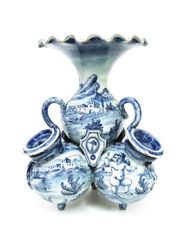 Vaso, inizi sec. XX, manifattura Cantagalli,  - Asta GIOIELLI, ARGENTI, DIPINTI, ARREDI E OGGETTI D'ARTE - Poggio Bracciolini Casa d'Aste