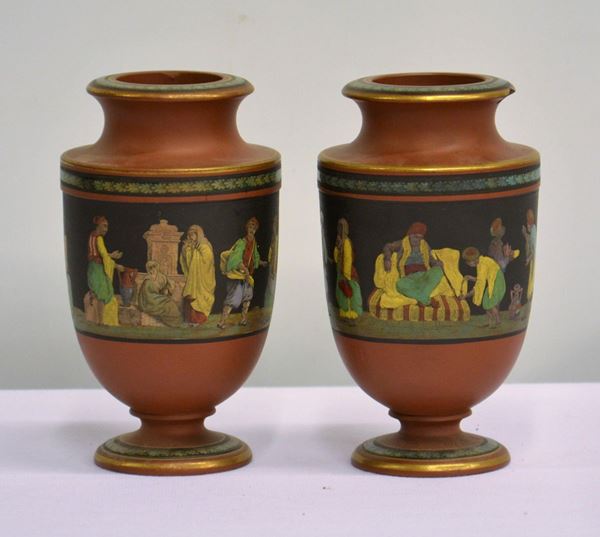 Coppia di vasetti, sec. XX,&nbsp; in maiolica