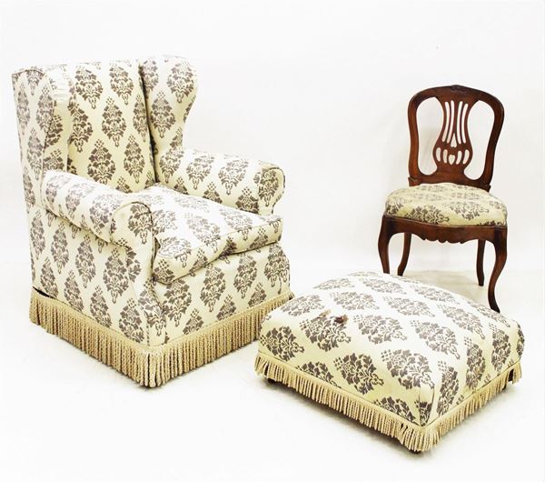 Poltrona bergere, sec. XX, rivestita in