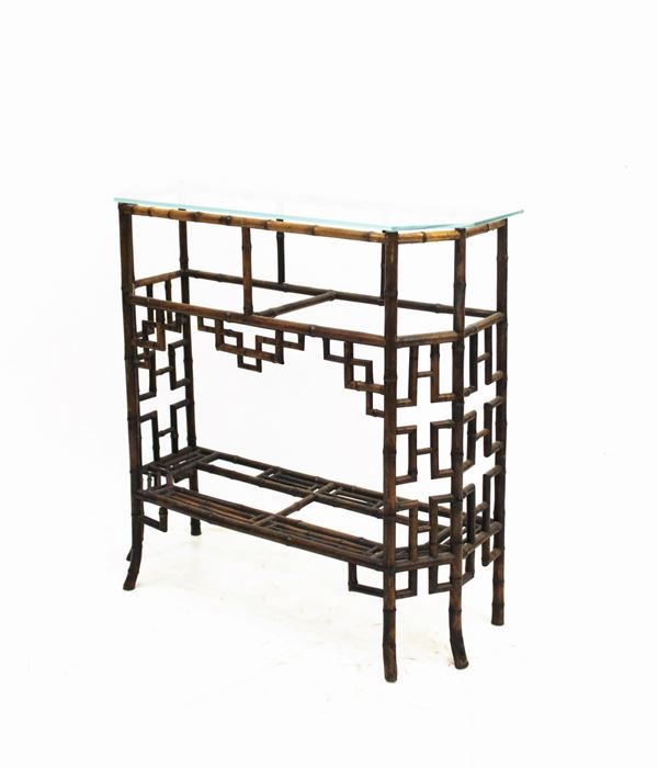 Consolle, inizi sec. XX, in bamb&ugrave;, piano  - Asta GIOIELLI, ARGENTI, DIPINTI, ARREDI E OGGETTI D'ARTE - Poggio Bracciolini Casa d'Aste
