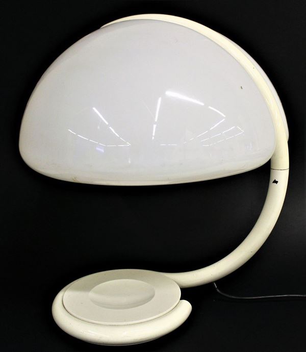 Lampada da tavolo, sec. XX,  - Asta GIOIELLI, ARGENTI, DIPINTI, ARREDI E OGGETTI D'ARTE - Poggio Bracciolini Casa d'Aste