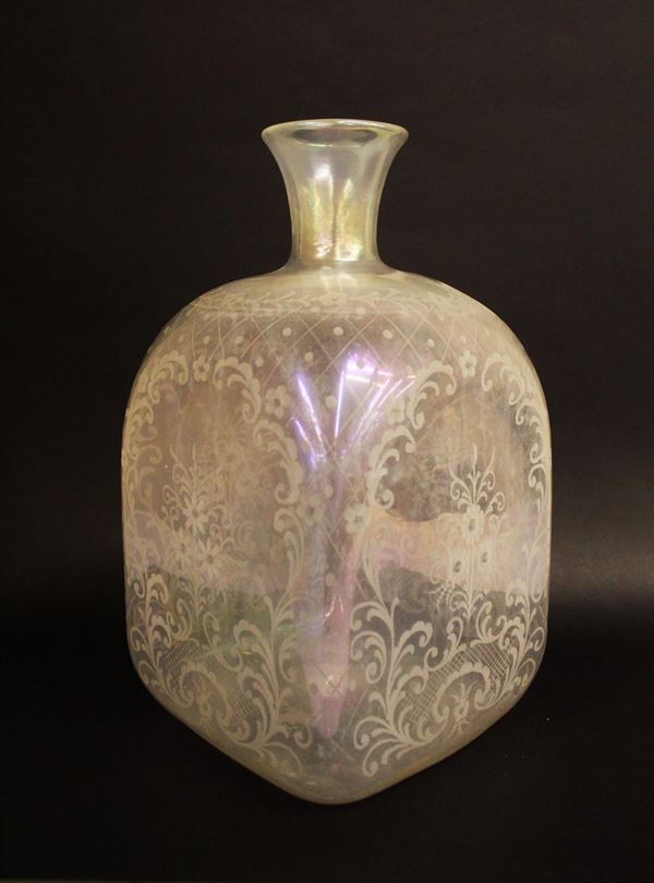 Vaso, sec. XIX, in vetro soffiato,&nbsp;&nbsp;&nbsp;&nbsp;&nbsp;&nbsp;&nbsp;&nbsp;&nbsp;&nbsp;&nbsp;&nbsp;&nbsp;&nbsp;&nbsp;&nbsp;&nbsp;&nbsp;&nbsp;&nbsp;&nbsp;&nbsp;&nbsp;&nbsp;&nbsp;&nbsp;&nbsp;&nbsp;&nbsp;&nbsp;&nbsp;&nbsp;&nbsp;&nbsp;&nbsp;&nbsp;&nbsp;&nbsp;&nbsp;&nbsp;