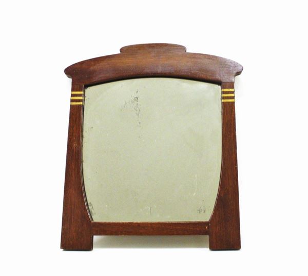 Specchiera, inizio sec. XX, in mogano,  - Asta GIOIELLI, ARGENTI, DIPINTI, ARREDI E OGGETTI D'ARTE - Poggio Bracciolini Casa d'Aste
