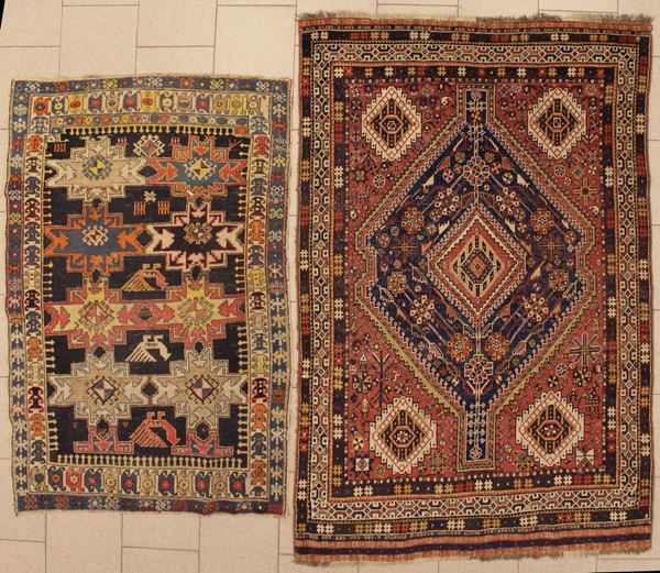Tappeto Ghashghai, sec. XX, cm 185x133, difetti