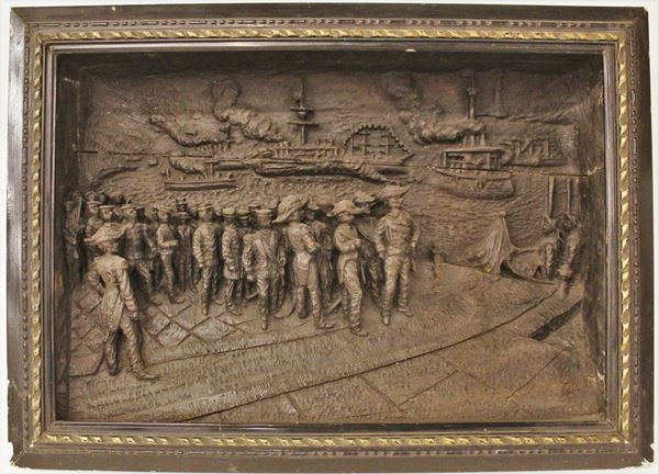 Rilievo entro cornice, fine sec. XIX, in legno scolpito raffigurante Ammiragli e marinai,&nbsp; cm 62x45x13
