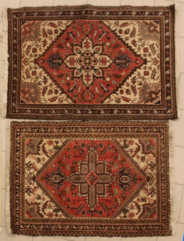 Due tappeti, sec. XX, manifattura persiana, cm 90x137, cm 150x95, (2)
