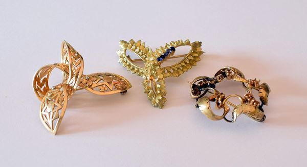 TRE SPILLE IN ORO GIALLO E PIETRE