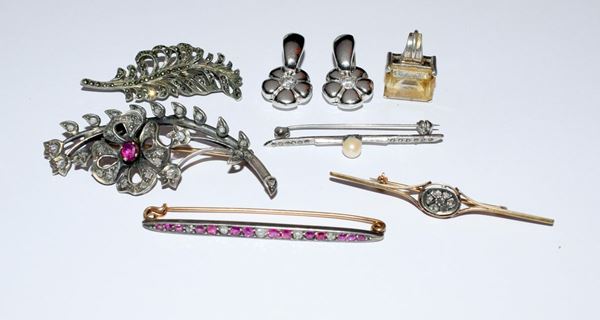 TRE SPILLI , INIZI SEC. XX IN ORO, ARGENTO , DIAMANTI E