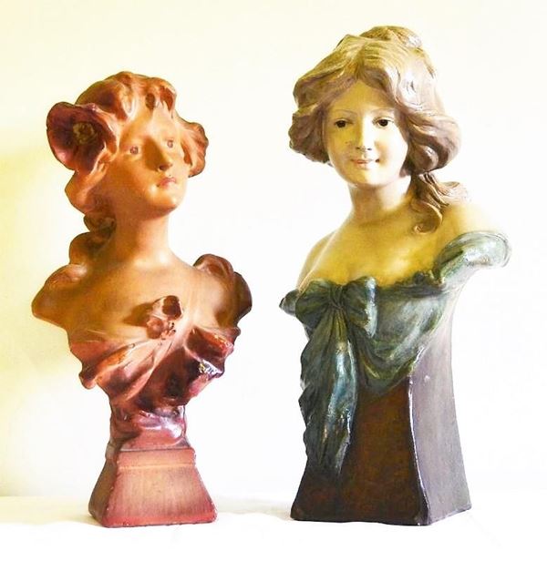 Due sculture, Francia, sec. XX, in gesso,&nbsp;&nbsp;&nbsp;&nbsp;&nbsp;&nbsp;&nbsp;&nbsp;&nbsp;&nbsp;&nbsp;&nbsp;&nbsp;&nbsp;&nbsp;&nbsp;&nbsp;&nbsp;&nbsp;&nbsp;&nbsp;&nbsp;&nbsp;&nbsp;&nbsp;&nbsp;&nbsp;