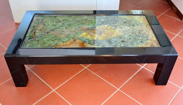 Tavolino da fumo, sec. XX, piano in mosaico vitreo, struttura in legno&nbsp;&nbsp;&nbsp;