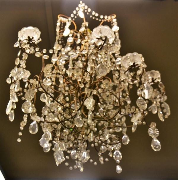 Lampadario, sec. XX, struttura in metallo&nbsp;&nbsp;&nbsp;&nbsp;&nbsp;&nbsp;&nbsp;&nbsp;&nbsp;&nbsp;&nbsp;&nbsp;&nbsp;&nbsp;&nbsp;&nbsp;&nbsp;&nbsp;&nbsp;&nbsp;&nbsp;&nbsp;&nbsp;&nbsp;&nbsp;&nbsp;&nbsp;&nbsp;&nbsp;&nbsp;&nbsp;&nbsp;&nbsp;