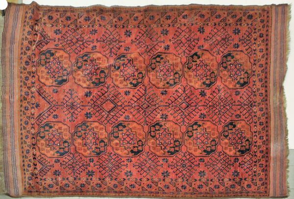 Tappeto Afghanistan Ersari, vecchia manifattura a impianto geometrico a grandi Gul Taghan, campo nei&nbsp; toni nel rosso, 280x242