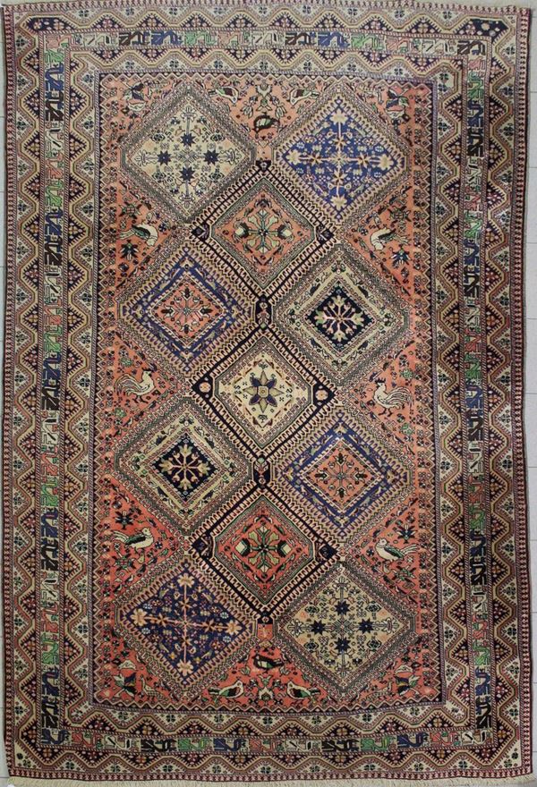 Tappeto persiano Yalame, sec. XX, campo geometrico con figure vegetali e&nbsp;&nbsp;