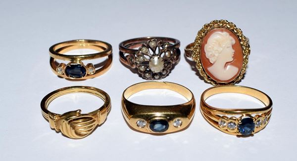 SEI ANELLI IN ORO, DIAMANTI , ZAFFIRI,CAMMEO E&nbsp;&nbsp;&nbsp;&nbsp;&nbsp;&nbsp;&nbsp;&nbsp;&nbsp;&nbsp;&nbsp;&nbsp;&nbsp;&nbsp;&nbsp;&nbsp;&nbsp;&nbsp;&nbsp;&nbsp;&nbsp;&nbsp;&nbsp;&nbsp;&nbsp;&nbsp;&nbsp;&nbsp;