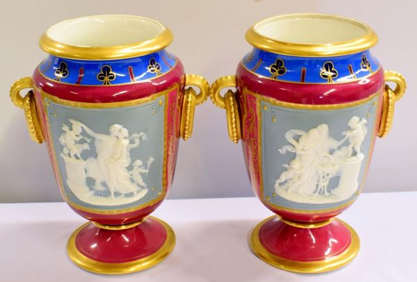 Coppia di vasi , sec. XX Henri Ardant - Limoges  - Asta GIOIELLI, ARGENTI, DIPINTI E OGGETTI D'ARTE ANTICA E CONTEMPORANEA - Poggio Bracciolini Casa d'Aste