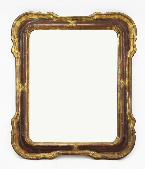 Specchiera a vassoio Umbertina, in legno laccato e dorato, luce&nbsp;&nbsp;&nbsp;&nbsp;&nbsp;&nbsp;&nbsp;&nbsp;&nbsp;&nbsp;&nbsp;