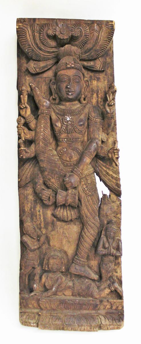 Rilievo, arte orientale, sec. XX, in legno scolpito, raffigurante divinutà