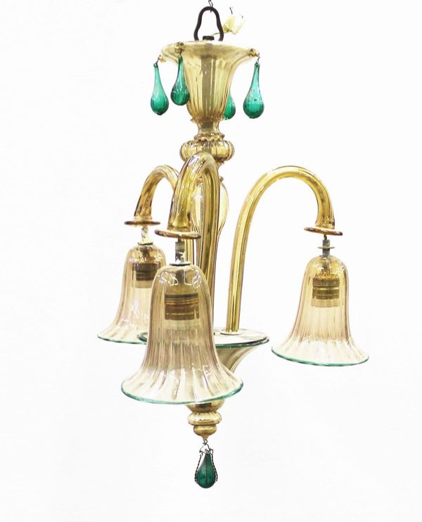 Lampadario, Murano, anni 40, in vetro ambrato profilato in verde a tre&nbsp;&nbsp;&nbsp;&nbsp;