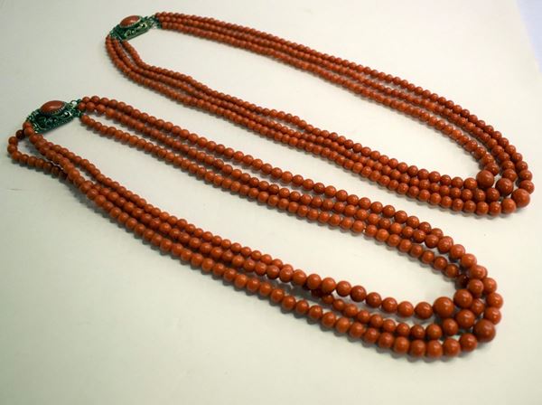 DUE COLLANE , SEC. XX IN CORALLO E ARGENTO