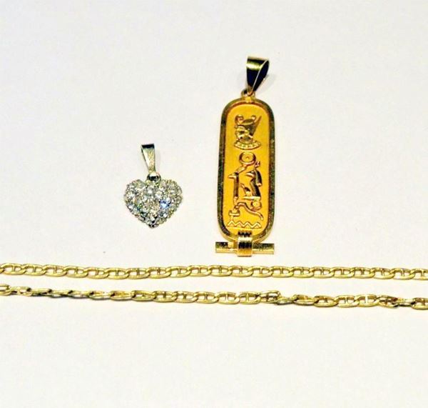 COLLANA , IN ORO GIALLO CON PENDENTE