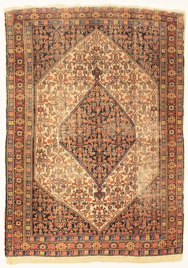 Tappeto persiano, vecchia manifattura, impianto geometrico nei toni del rosso del blu e del crema, cm 143x206, consunzioni&nbsp;&nbsp;&nbsp;&nbsp;&nbsp;&nbsp;&nbsp;&nbsp;&nbsp;&nbsp;&nbsp;&nbsp;&nbsp;&nbsp;&nbsp;&nbsp;&nbsp;&nbsp;&nbsp;&nbsp;&nbsp;&nbsp;&nbsp;&nbsp;&nbsp;&nbsp;&nbsp;&nbsp;&nbsp;&nbsp;&nbsp;&nbsp;&nbsp;&nbsp;&nbsp;&nbsp;&nbsp;&nbsp;&nbsp;&nbsp;&nbsp;&nbsp;&nbsp;&nbsp;&nbsp;&nbsp;&nbsp;&nbsp;&nbsp;&nbsp;&nbsp;&nbsp;&nbsp;&nbsp;&nbsp;&nbsp;&nbsp;&nbsp;&nbsp;