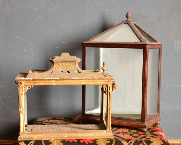 Due teche, sec. XIX, in legno, difetti,                                