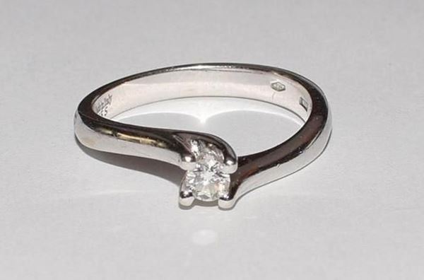 ANELLO IN ORO BIANCO E DIAMANTI&nbsp;&nbsp;&nbsp;&nbsp;&nbsp;&nbsp;&nbsp;&nbsp;&nbsp;&nbsp;&nbsp;&nbsp;&nbsp;&nbsp;&nbsp;&nbsp;&nbsp;&nbsp;&nbsp;&nbsp;&nbsp;&nbsp;&nbsp;&nbsp;&nbsp;&nbsp;&nbsp;&nbsp;&nbsp;&nbsp;&nbsp;&nbsp;&nbsp;&nbsp;&nbsp;&nbsp;&nbsp;&nbsp;&nbsp;&nbsp;&nbsp;&nbsp;&nbsp;