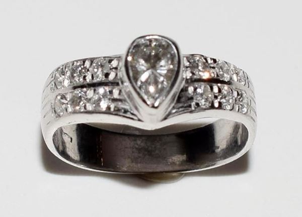 ANELLO IN ORO BIANCO E DIAMANTI&nbsp;&nbsp;&nbsp;&nbsp;&nbsp;&nbsp;&nbsp;&nbsp;&nbsp;&nbsp;&nbsp;&nbsp;&nbsp;&nbsp;&nbsp;&nbsp;&nbsp;&nbsp;&nbsp;&nbsp;&nbsp;&nbsp;&nbsp;&nbsp;&nbsp;&nbsp;&nbsp;&nbsp;&nbsp;&nbsp;&nbsp;&nbsp;&nbsp;&nbsp;&nbsp;&nbsp;&nbsp;&nbsp;&nbsp;&nbsp;&nbsp;&nbsp;&nbsp;