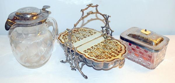 BROCCA , SCATOLA E PORTA BISCOTTI SEC. XX&nbsp;&nbsp;&nbsp;&nbsp;&nbsp;&nbsp;&nbsp;&nbsp;&nbsp;&nbsp;&nbsp;&nbsp;&nbsp;&nbsp;&nbsp;&nbsp;&nbsp;&nbsp;&nbsp;&nbsp;&nbsp;&nbsp;&nbsp;&nbsp;&nbsp;&nbsp;&nbsp;&nbsp;&nbsp;&nbsp;&nbsp;&nbsp;&nbsp;