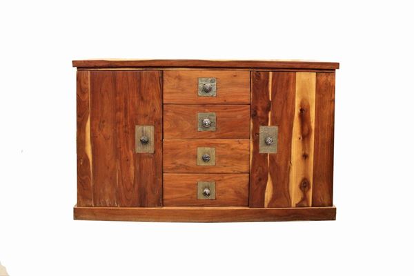 Credenza, sec. XX, in teak, piano rettangolare, fronte a due sportelli    