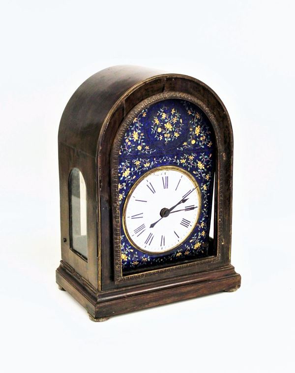 Orologio da tavolo, Francia, sec. XIX, quadrante smaltato bianco ad indici